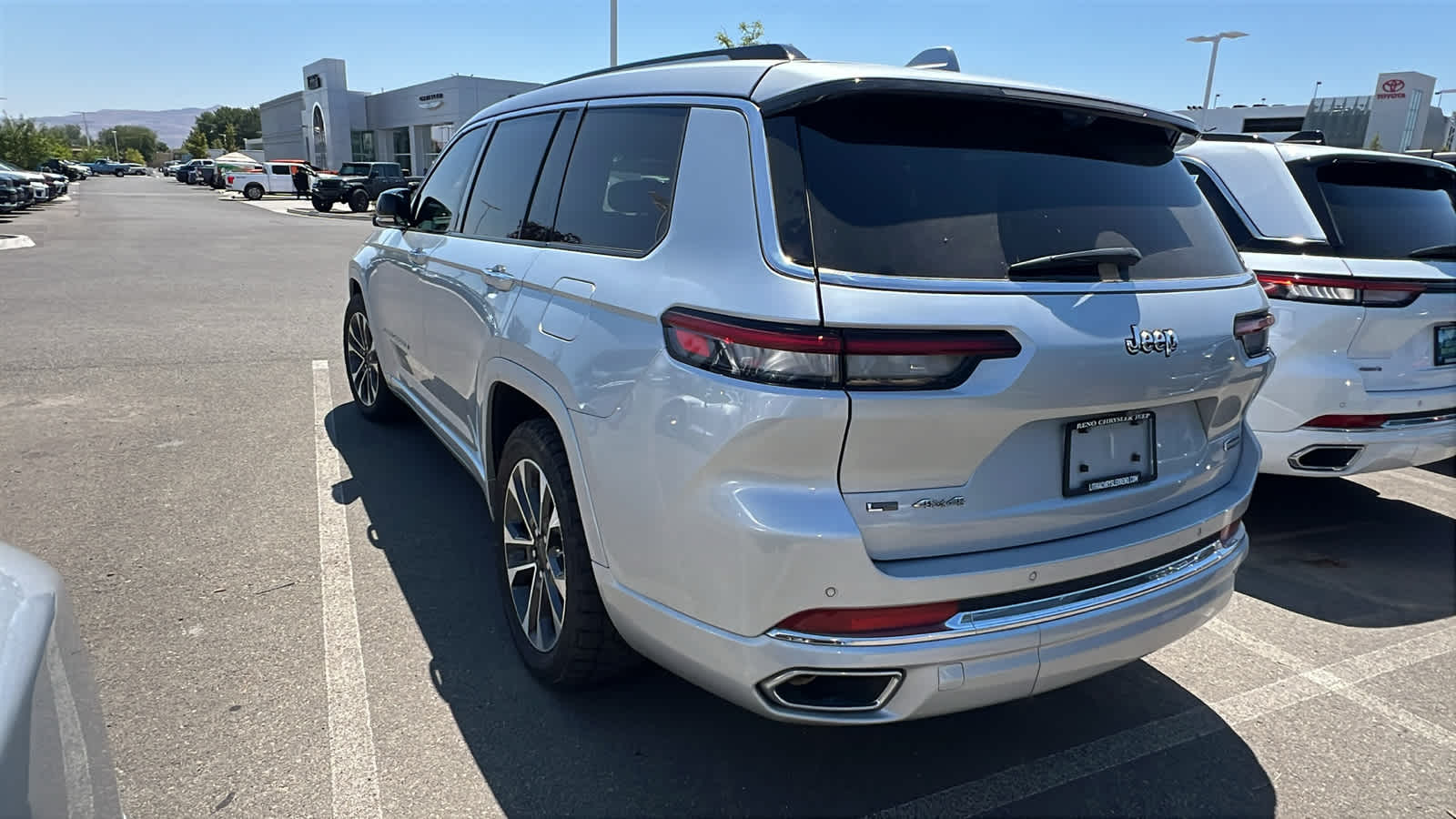Thumbnail: 2021 Jeep Grand Cherokee L - 6