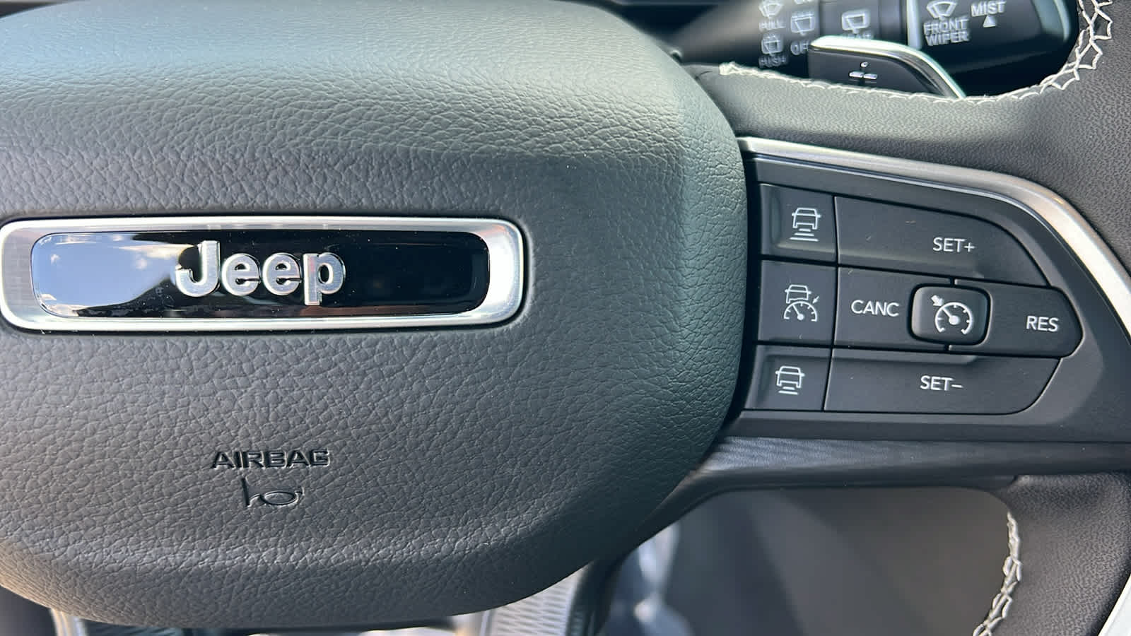 Thumbnail: 2025 Jeep Grand Cherokee L - 20