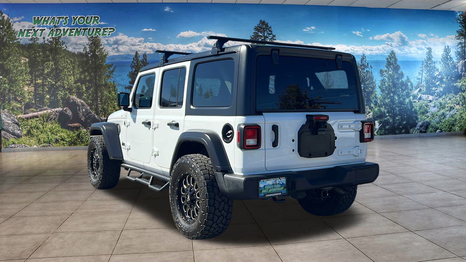Thumbnail: 2022 Jeep Wrangler - 7