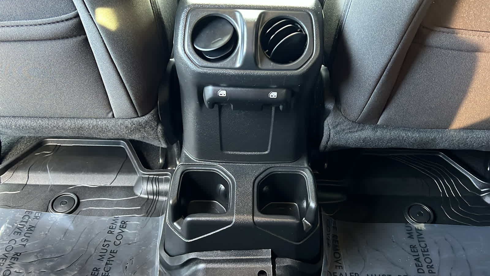 Thumbnail: 2023 Jeep Wrangler - 25