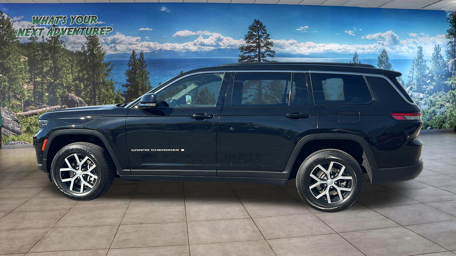 Thumbnail: 2024 Jeep Grand Cherokee L - 8