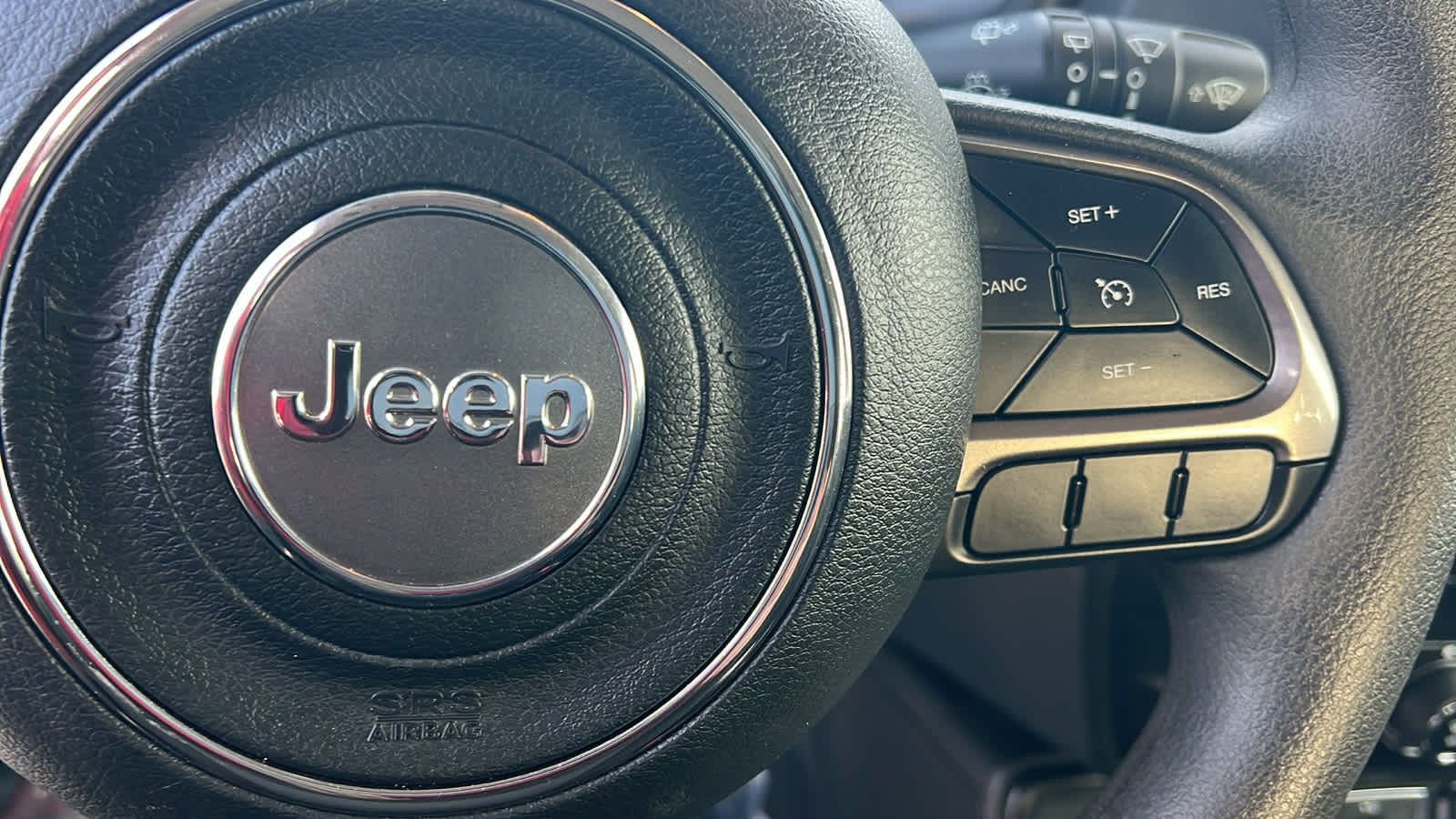 Thumbnail: 2022 Jeep Renegade - 20