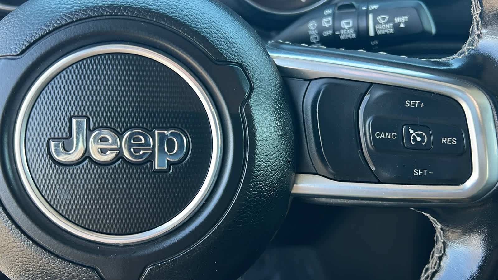 Thumbnail: 2022 Jeep Wrangler - 20