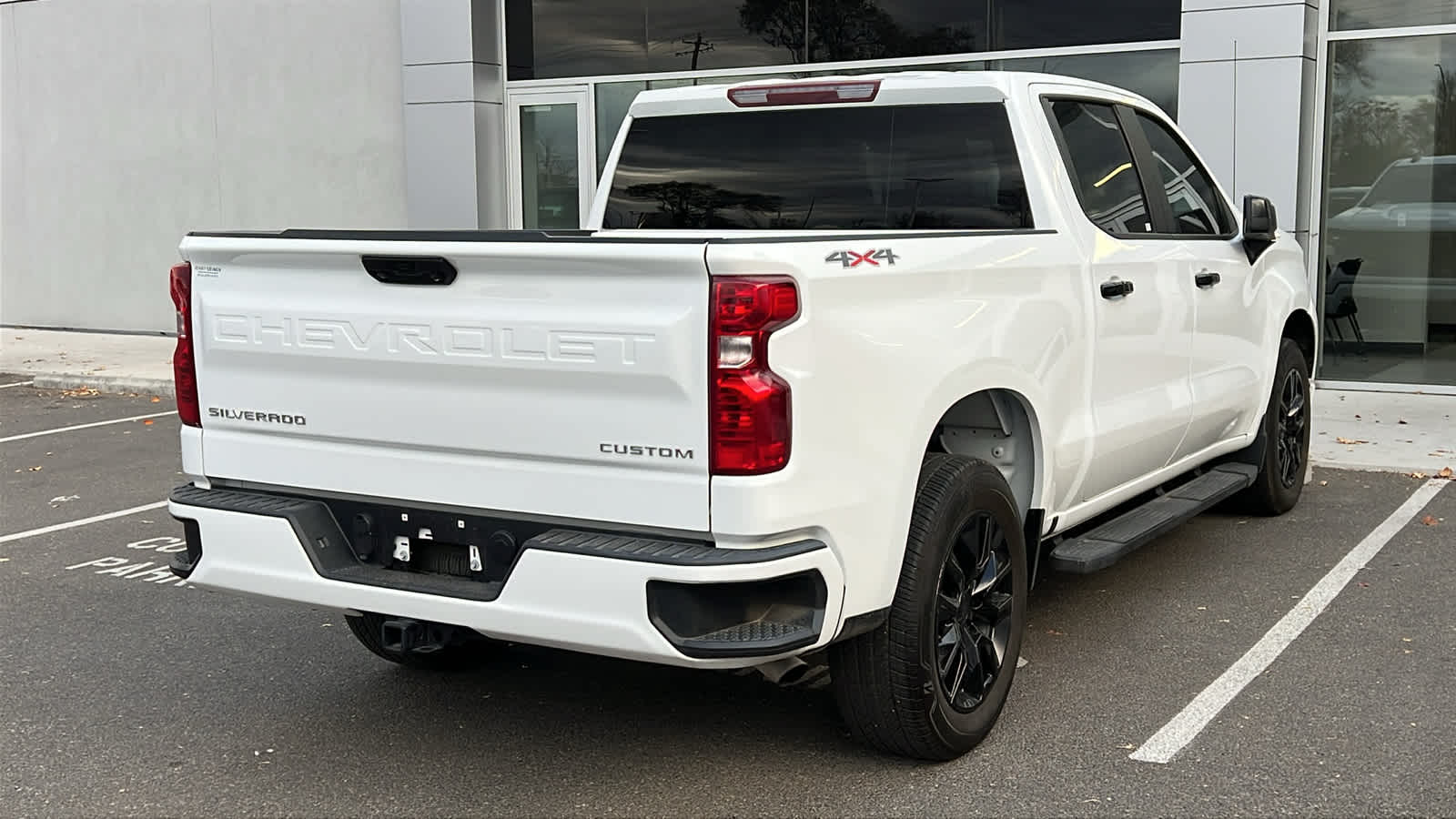 Thumbnail: 2024 Chevrolet Silverado 1500 - 6