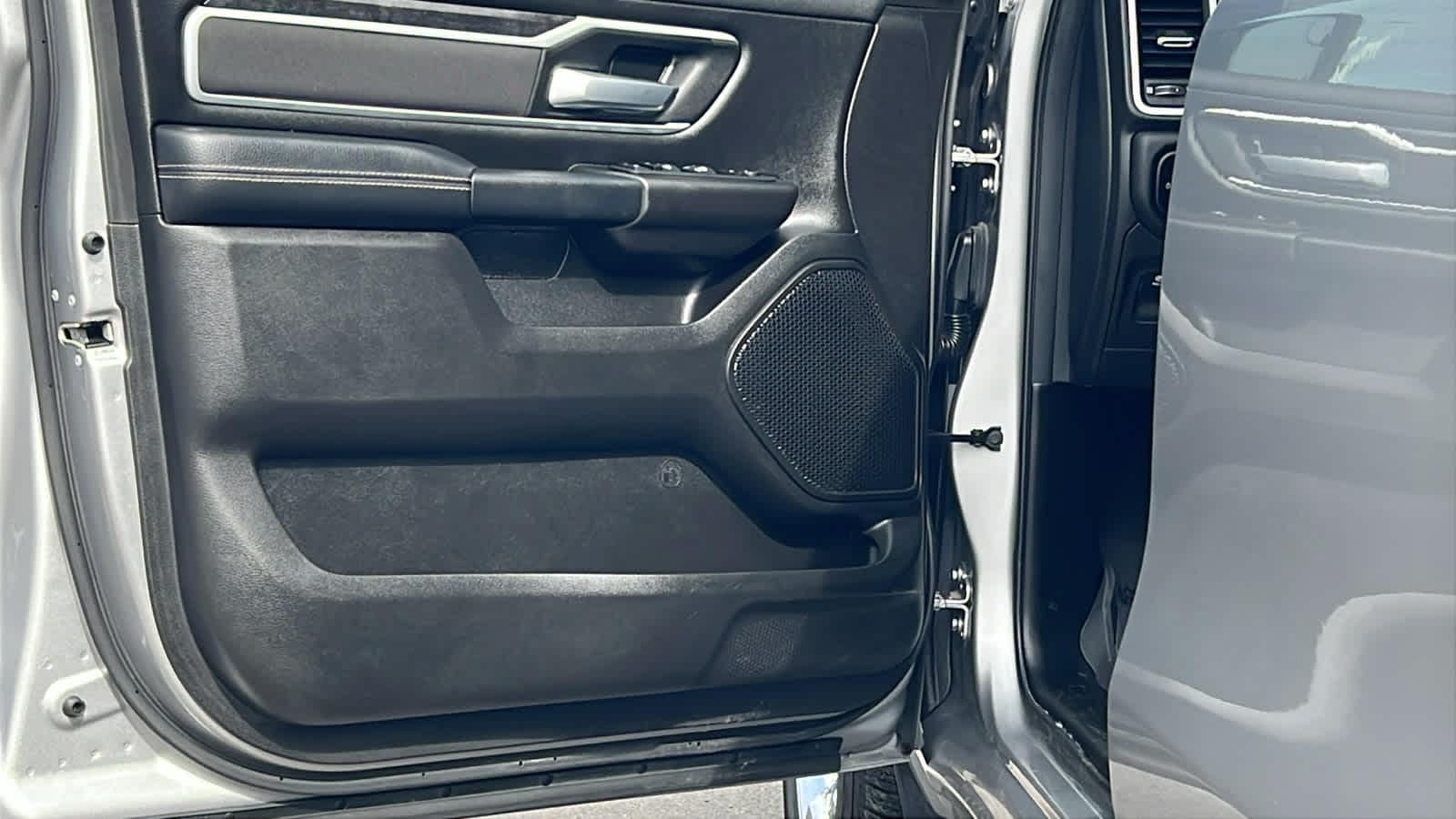 Thumbnail: 2023 RAM 1500 - 23