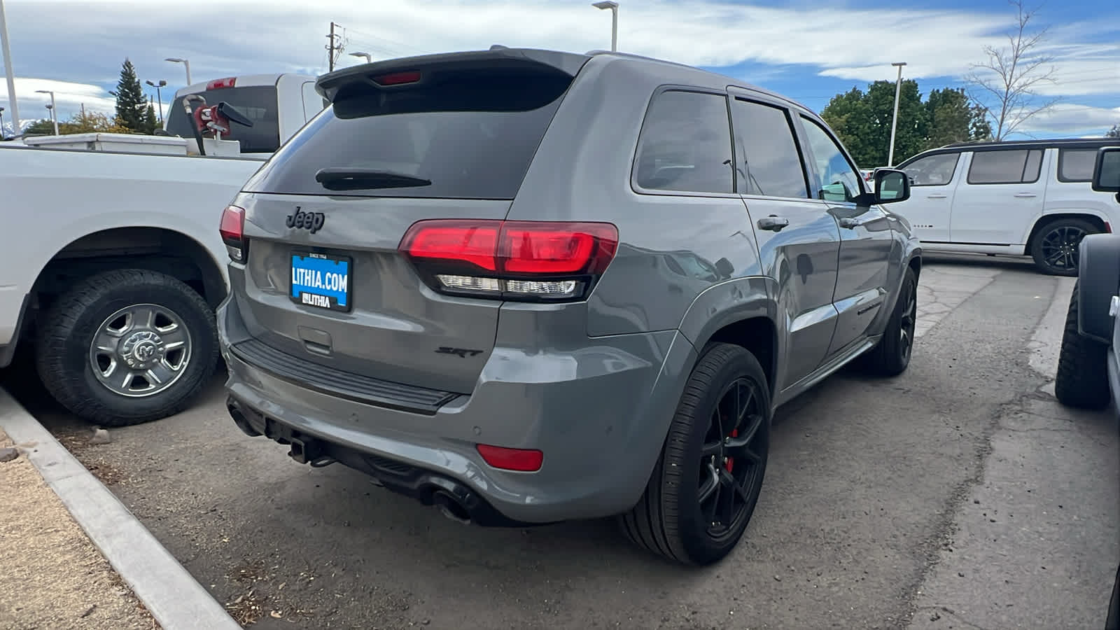 Thumbnail: 2020 Jeep Grand Cherokee - 4