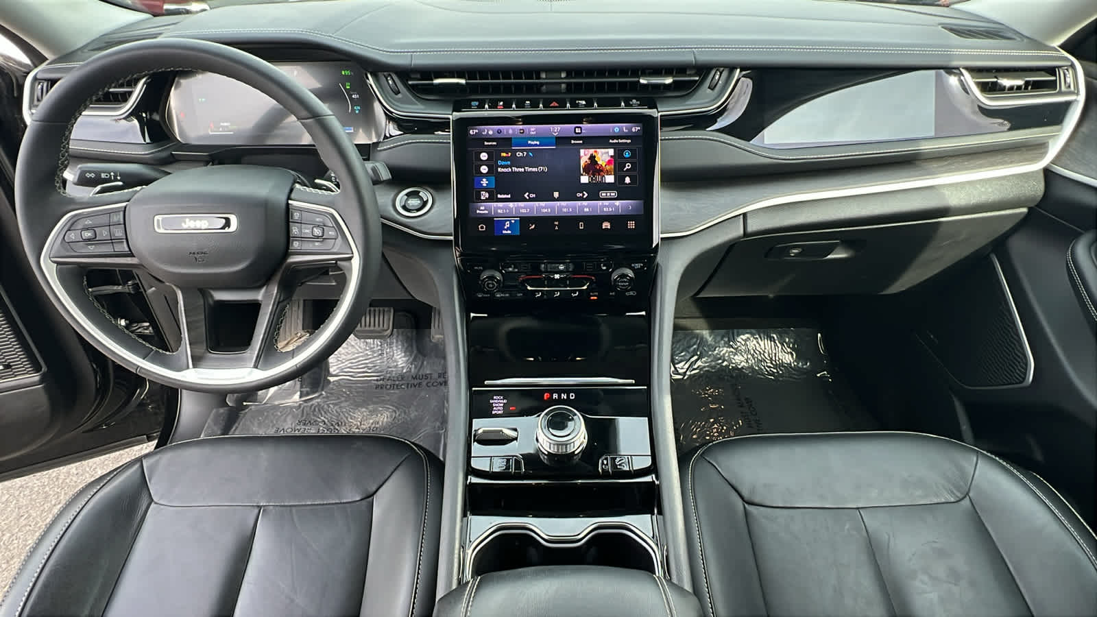 Thumbnail: 2022 Jeep Grand Cherokee - 26