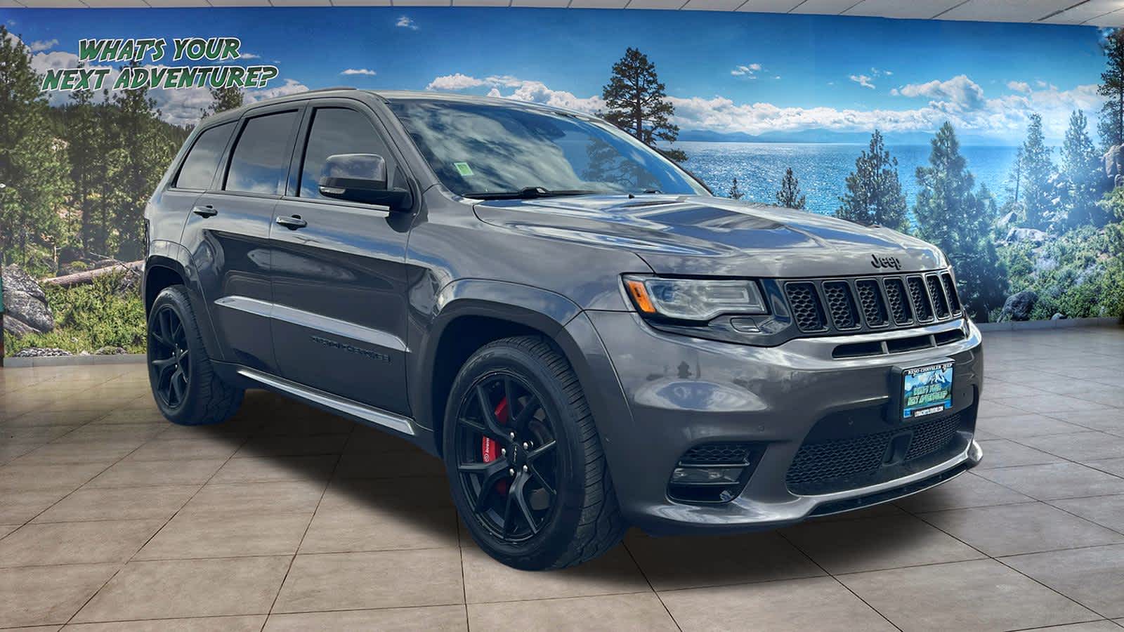 Thumbnail: 2019 Jeep Grand Cherokee - 3