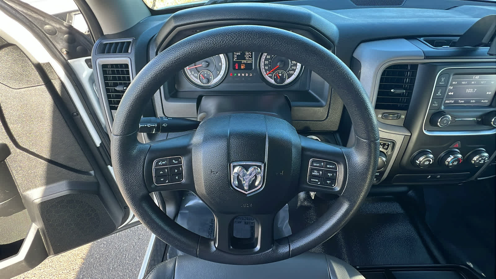 Thumbnail: 2022 RAM 1500 Classic - 18