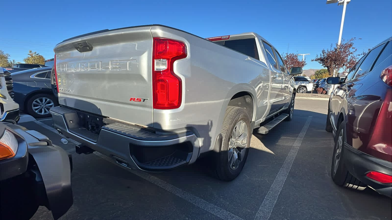 Thumbnail: 2021 Chevrolet Silverado 1500 - 5