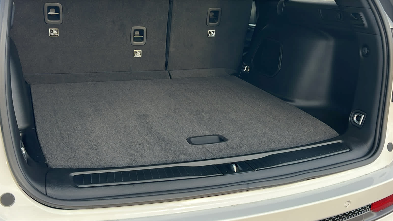 Thumbnail: 2026 Jeep Grand Cherokee - 27