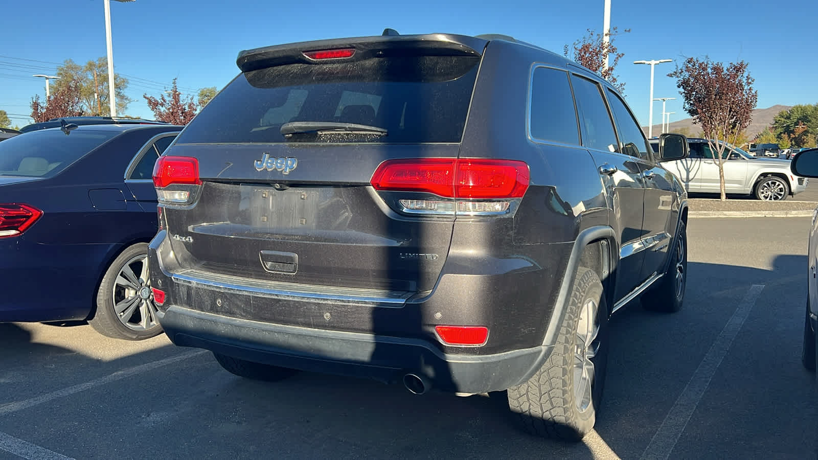 Thumbnail: 2019 Jeep Grand Cherokee - 5