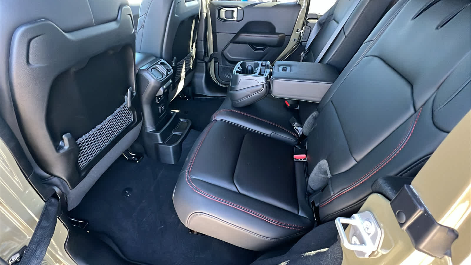 Thumbnail: 2026 Jeep Wrangler - 24