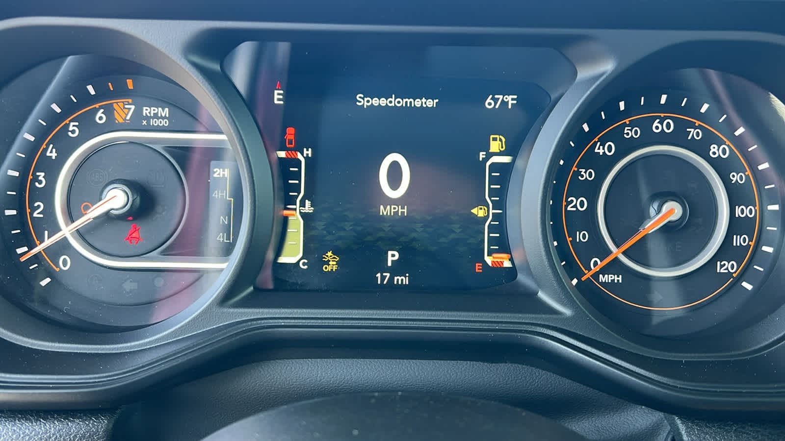 Thumbnail: 2026 Jeep Gladiator - 21