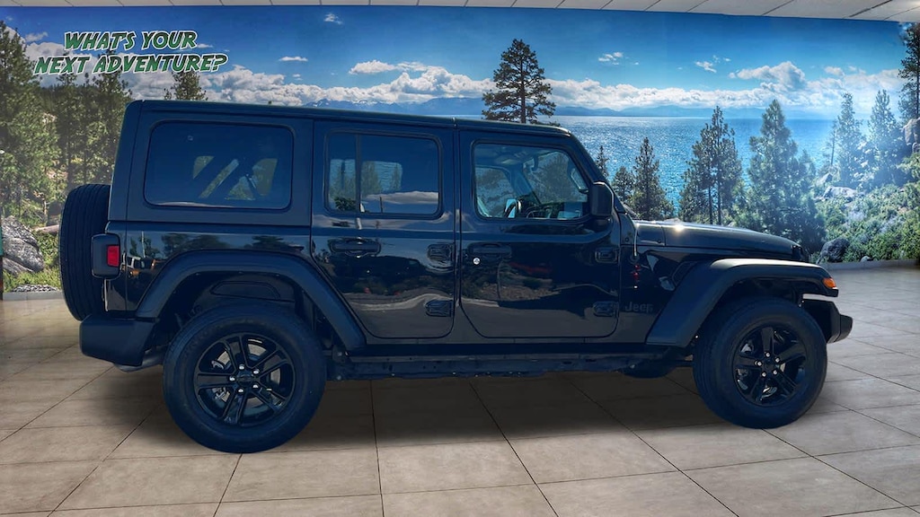Certified 2022 Jeep Wrangler Unlimited Sport Altitude SUV