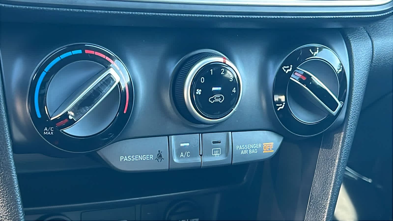 Thumbnail: 2021 Hyundai Kona - 14