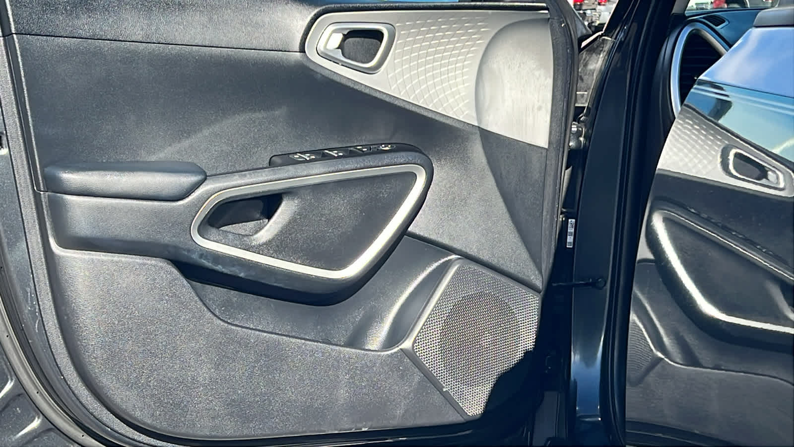 Thumbnail: 2020 Kia Soul - 23