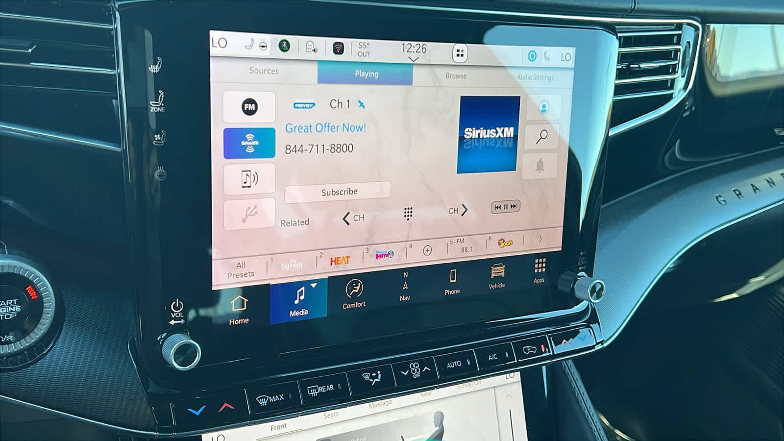 Thumbnail: 2024 Jeep Grand Wagoneer L - 15