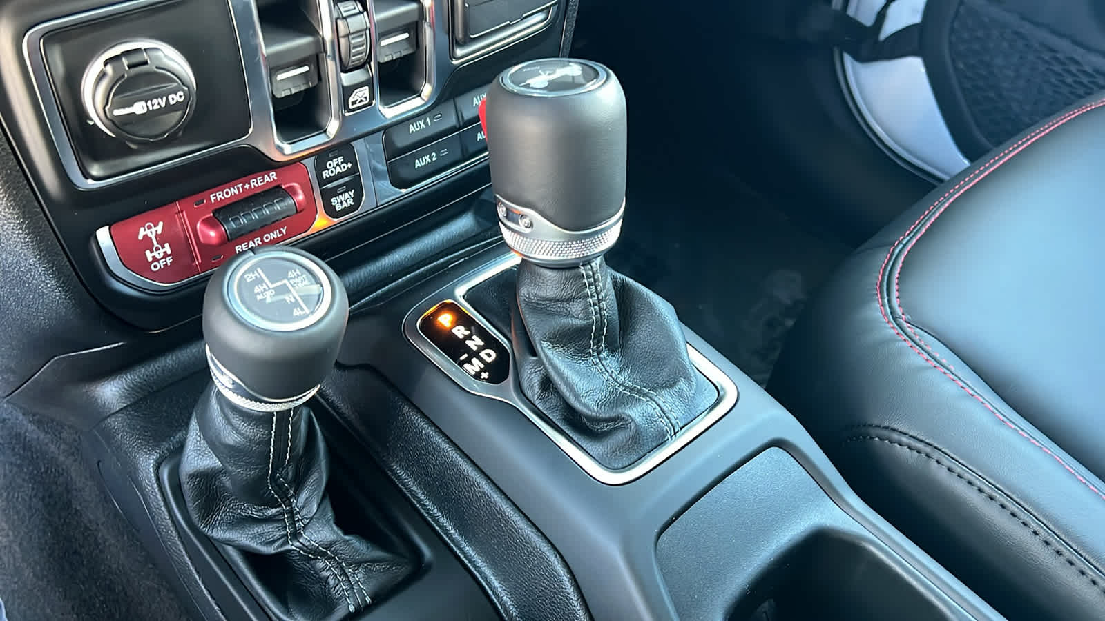 Thumbnail: 2026 Jeep Wrangler - 13