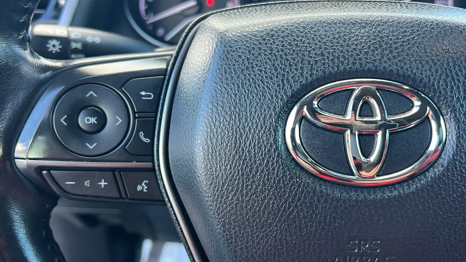 Thumbnail: 2021 Toyota Camry - 19