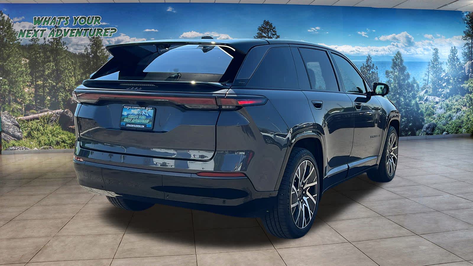 Thumbnail: 2025 Jeep Wagoneer S - 5