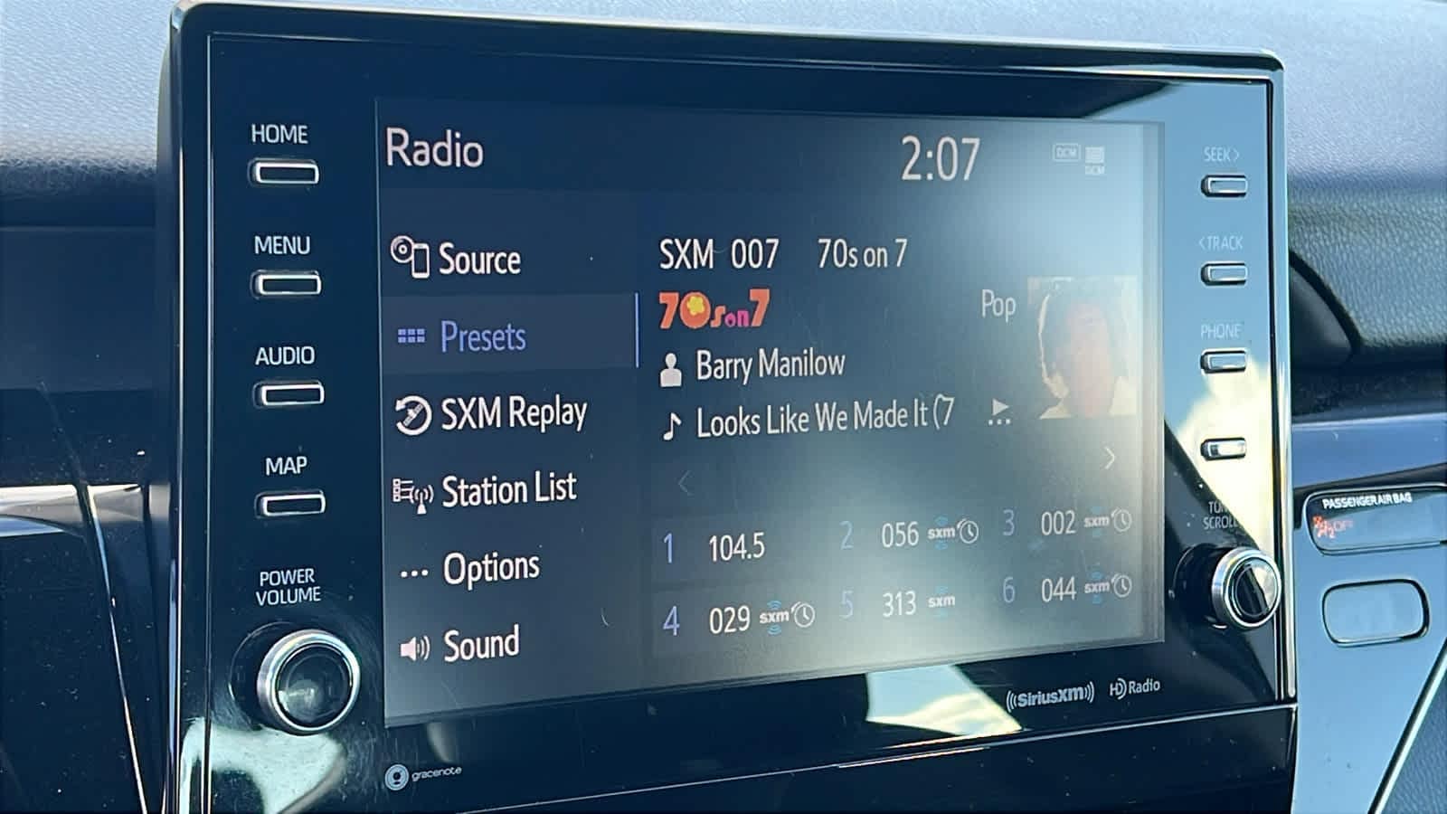 Thumbnail: 2021 Toyota Camry - 15