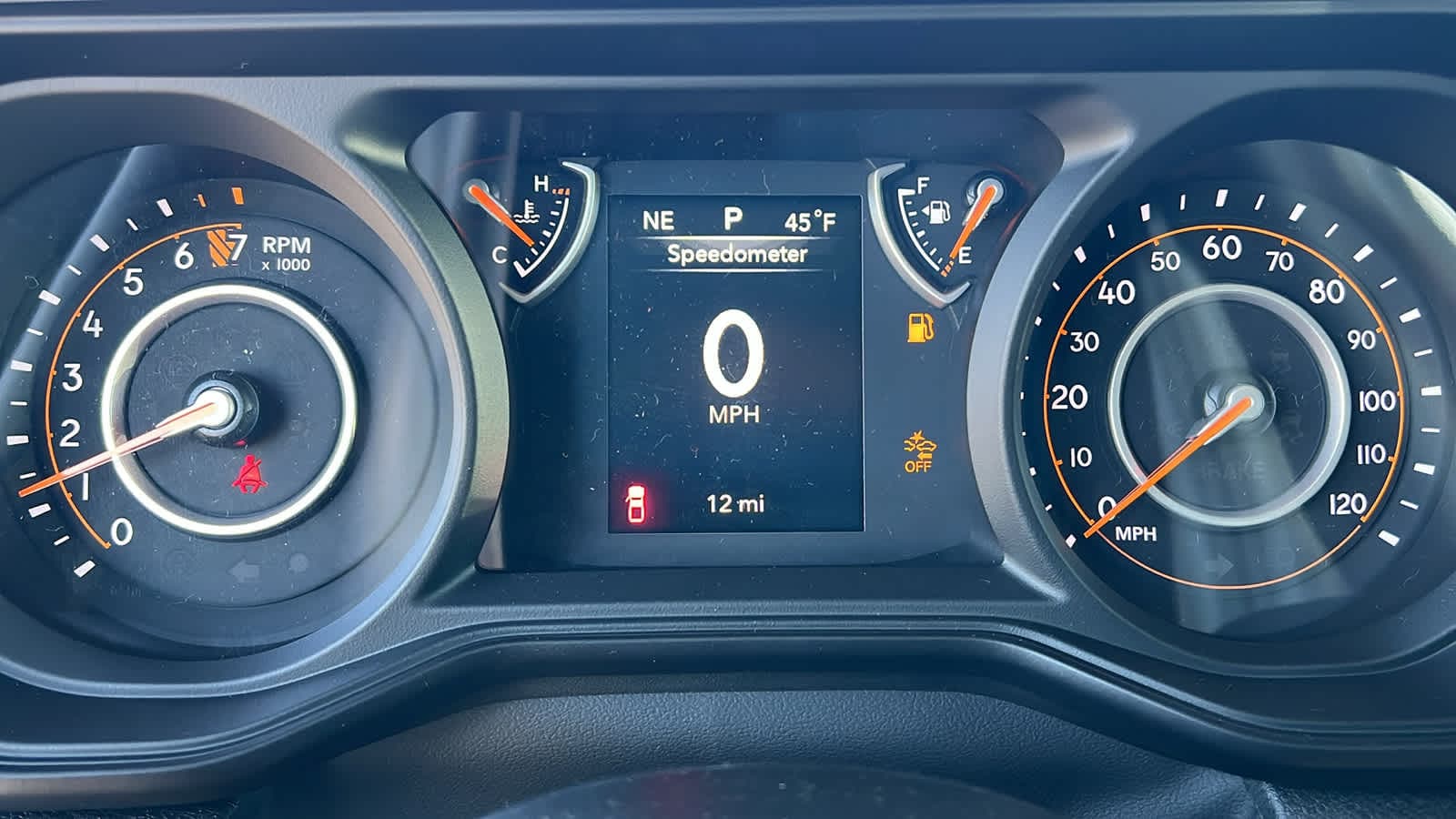 Thumbnail: 2026 Jeep Gladiator - 21