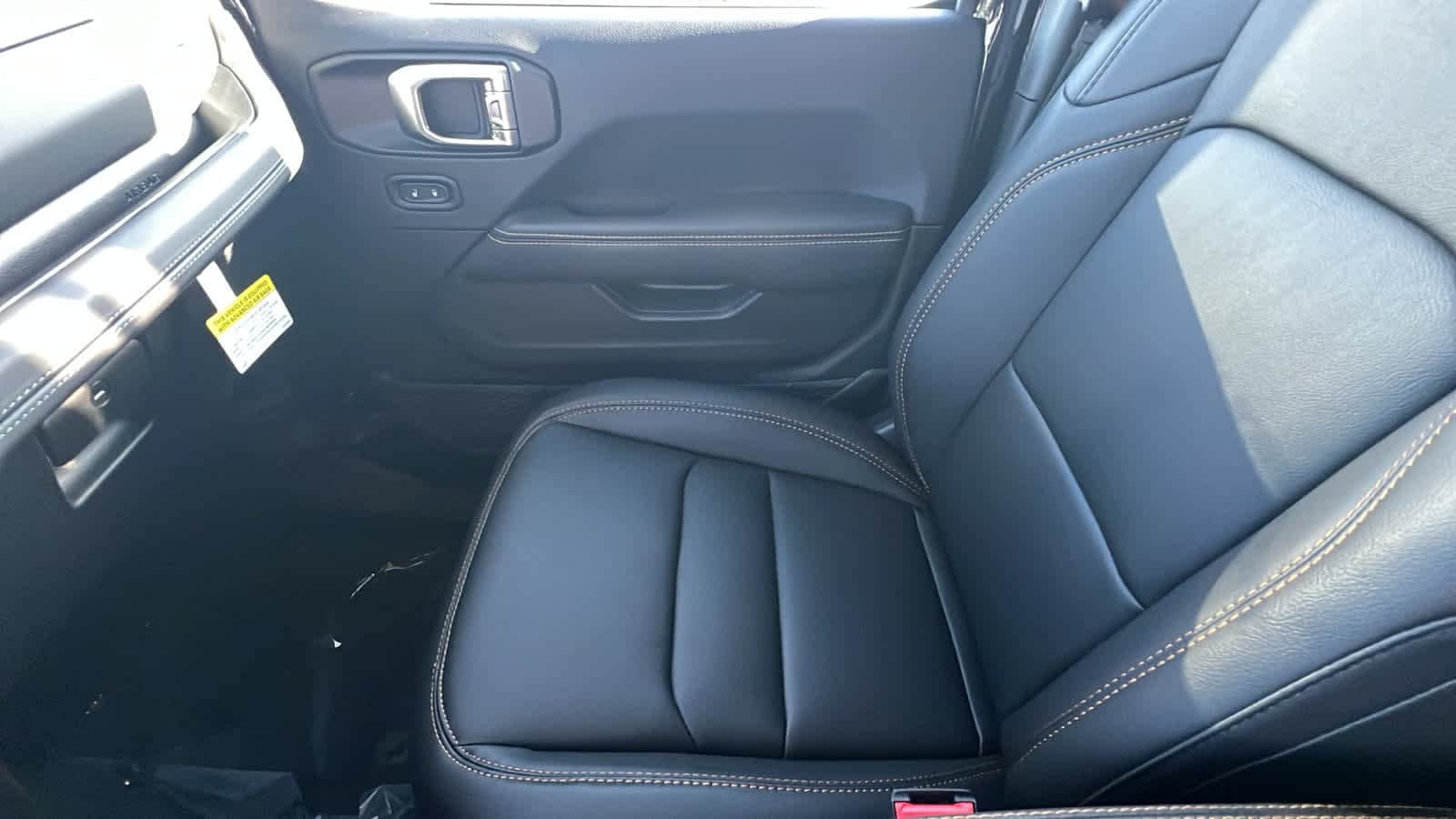 Thumbnail: 2026 Jeep Wrangler - 12