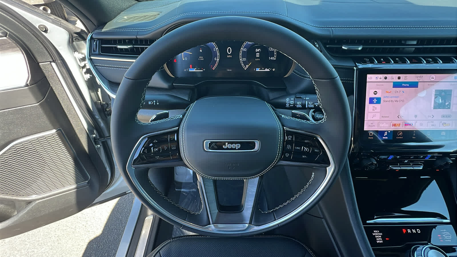 Thumbnail: 2025 Jeep Grand Cherokee L - 18