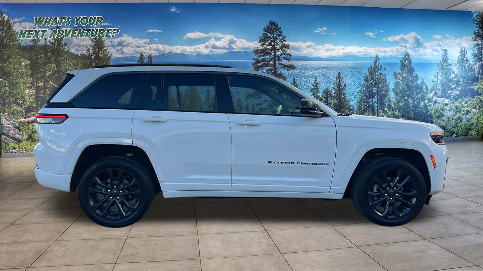 Thumbnail: 2026 Jeep Grand Cherokee - 4