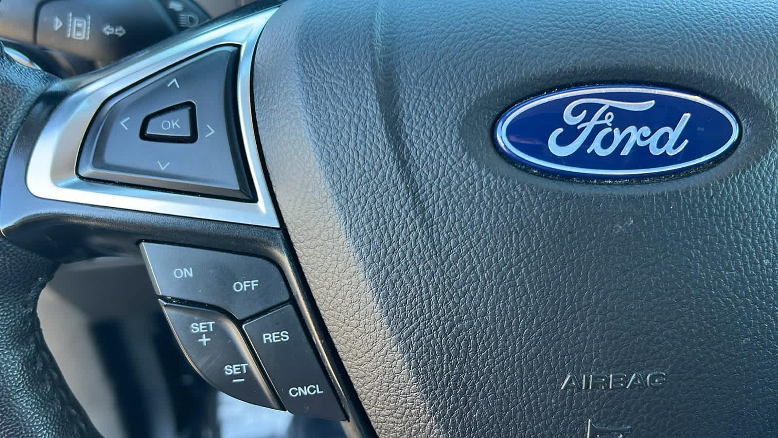 Thumbnail: 2023 Ford Edge - 19