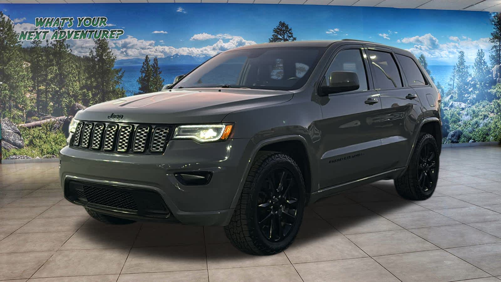 2020 Jeep Grand Cherokee Altitude's photo