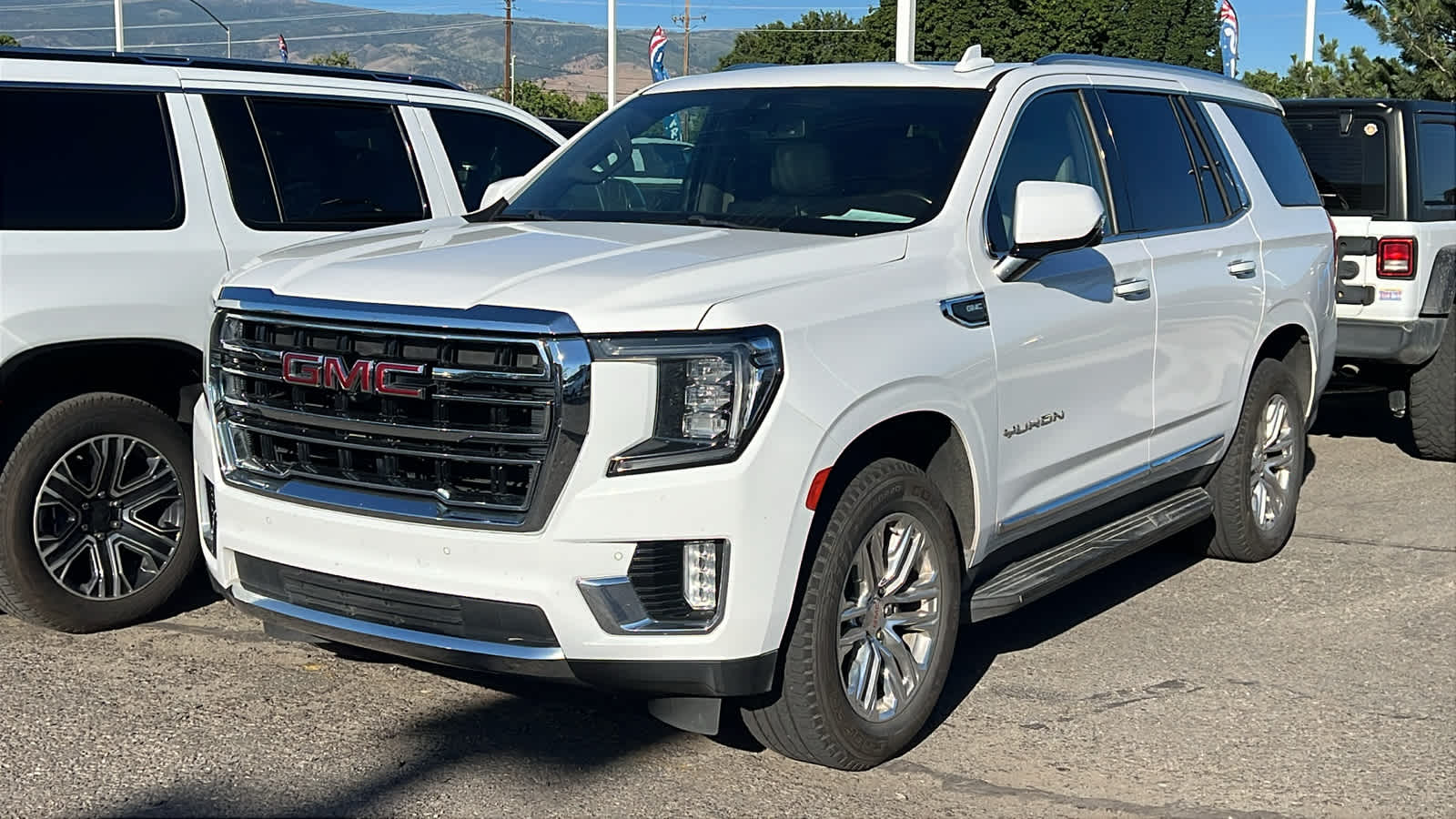 2021 GMC Yukon 4WD SLT's photo