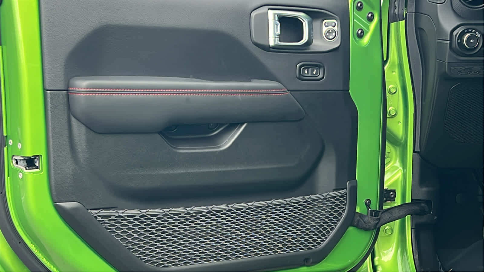Thumbnail: 2026 Jeep Wrangler - 23