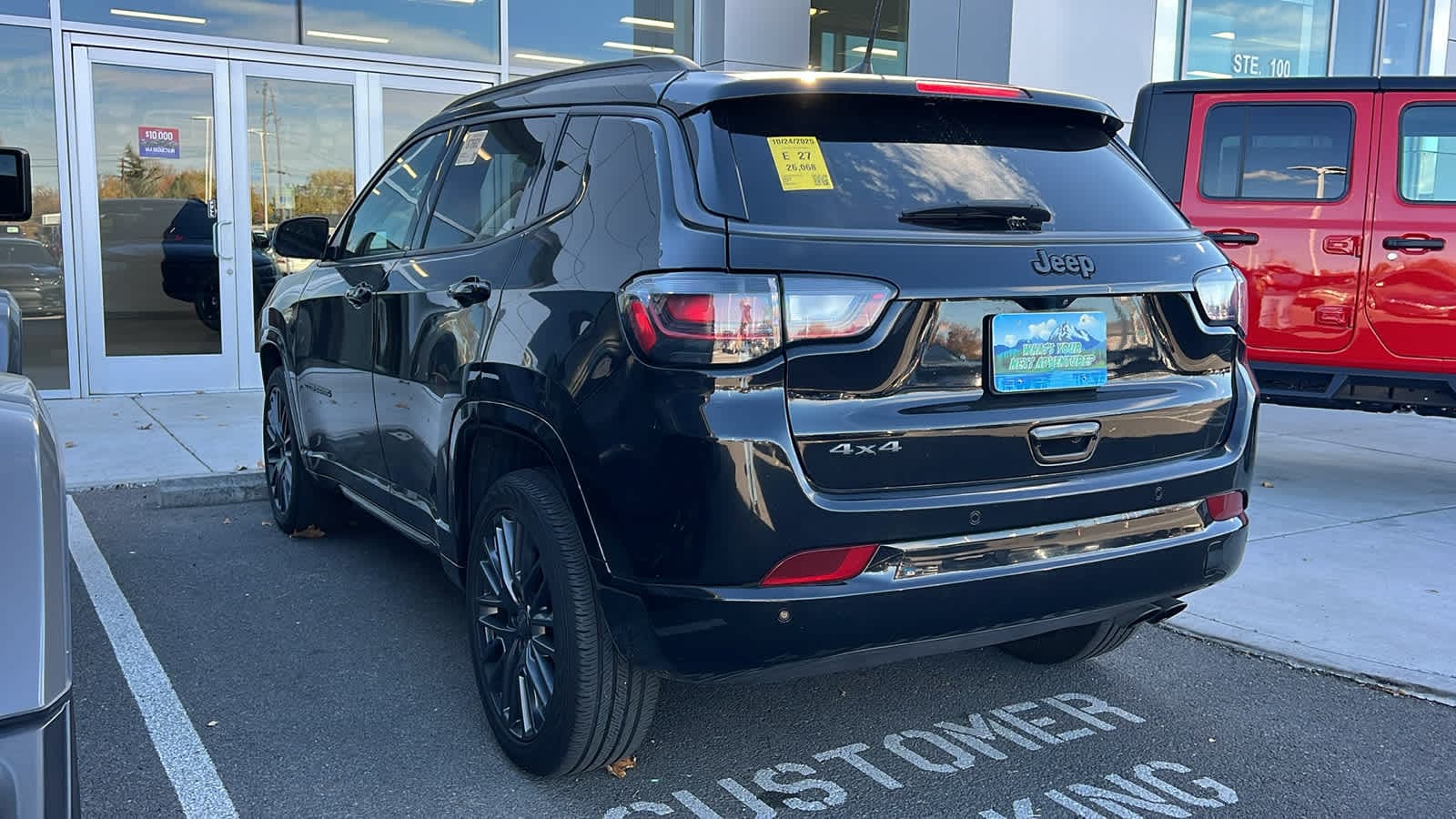 Thumbnail: 2022 Jeep Compass - 8