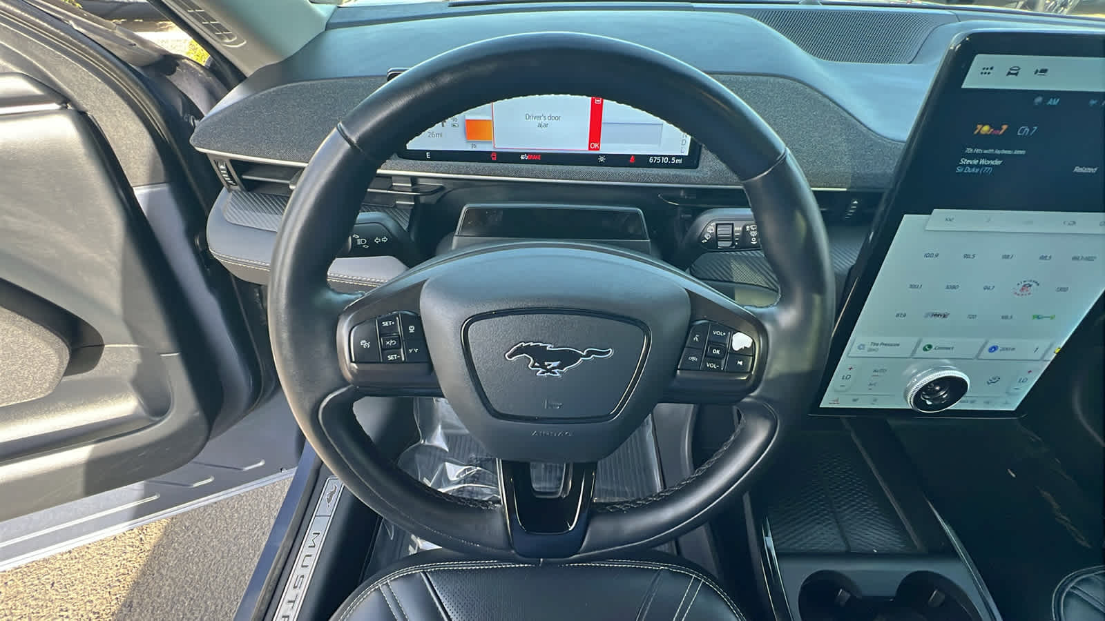 Thumbnail: 2021 Ford Mustang Mach-E - 18
