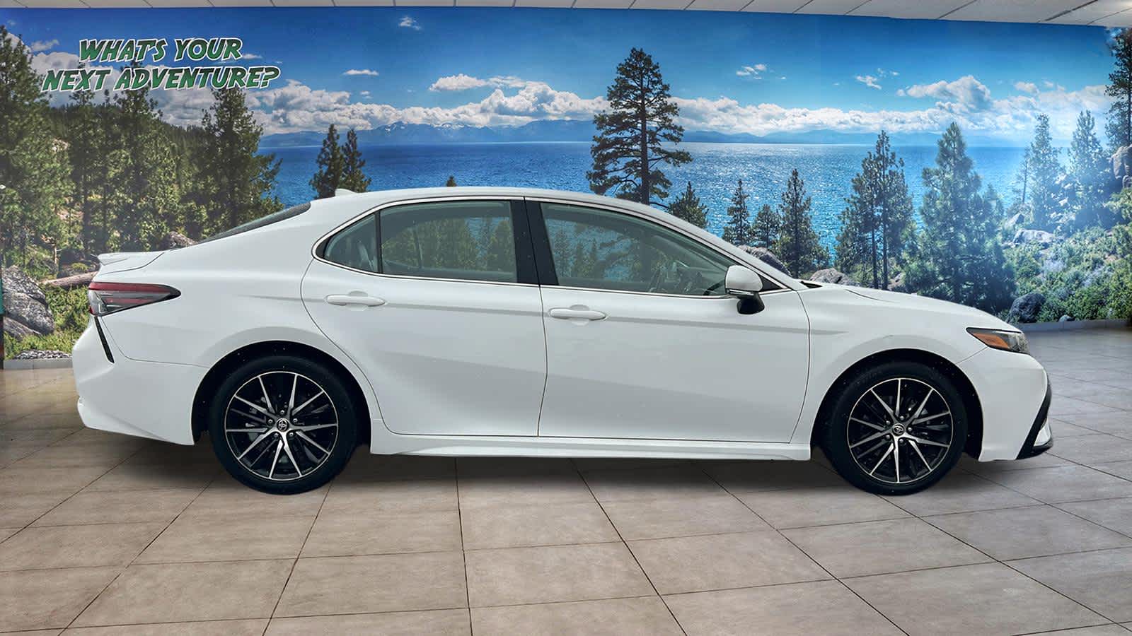 Thumbnail: 2023 Toyota Camry - 4