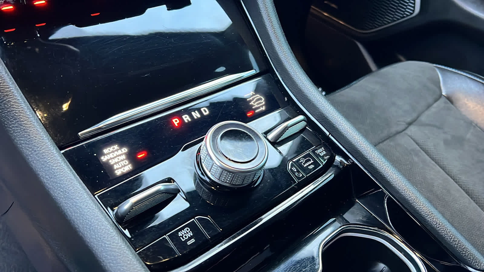 Thumbnail: 2022 Jeep Grand Cherokee - 13