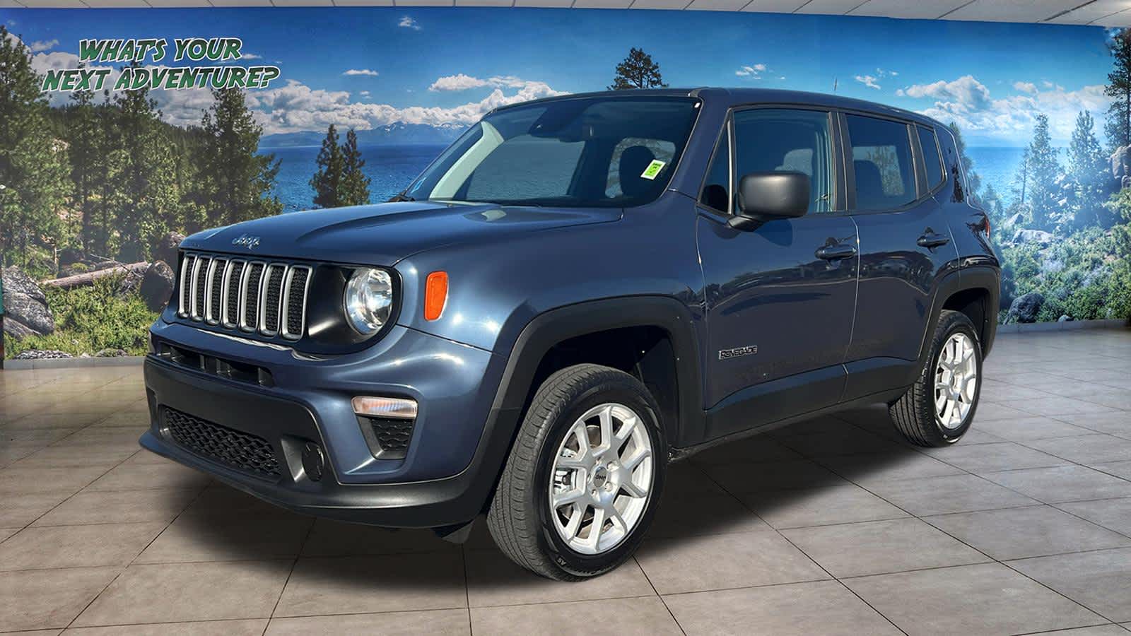 2023 Jeep Renegade Latitude 4x4's photo