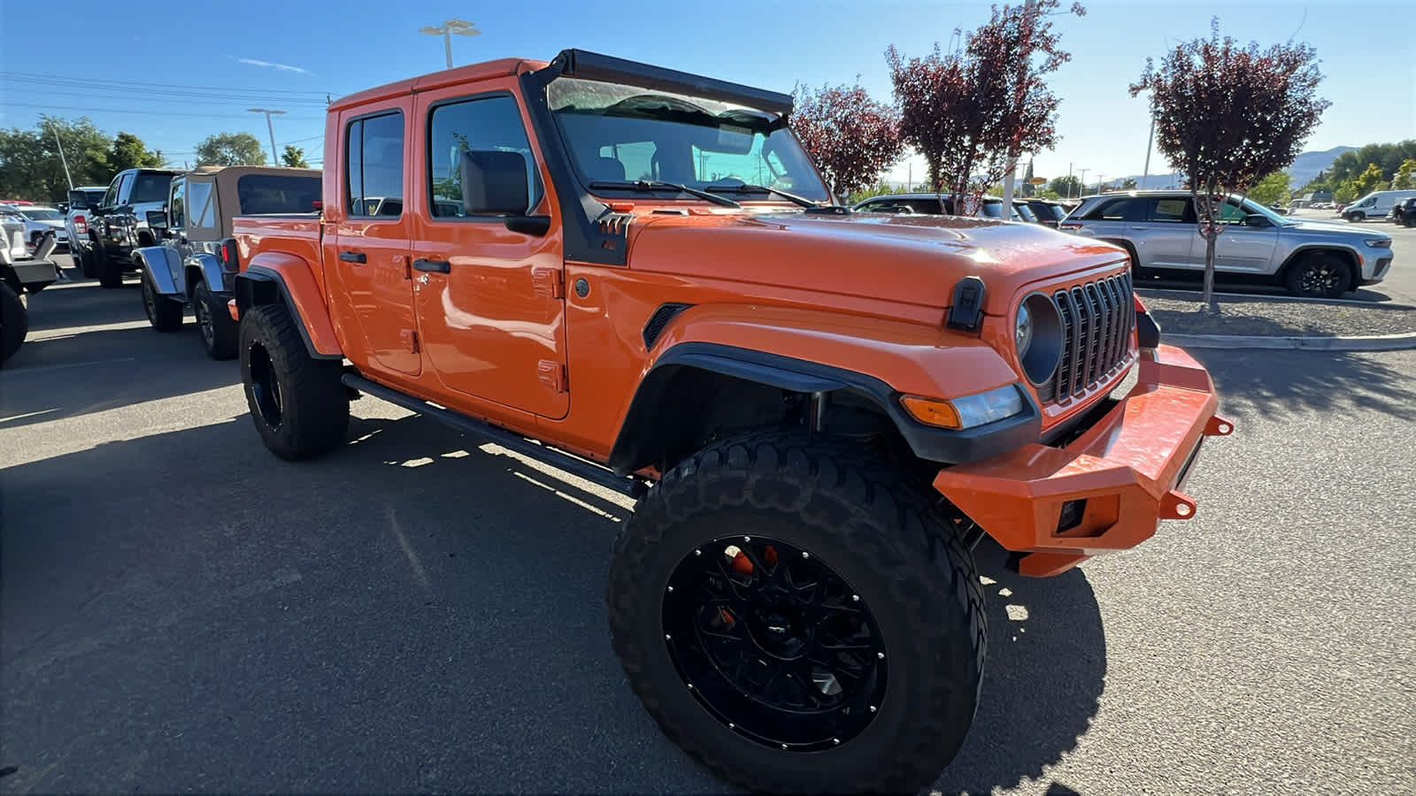Thumbnail: 2025 Jeep Gladiator - 10