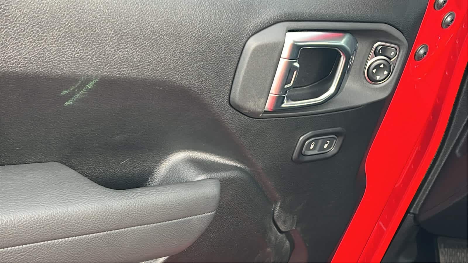 Thumbnail: 2025 Jeep Gladiator - 22