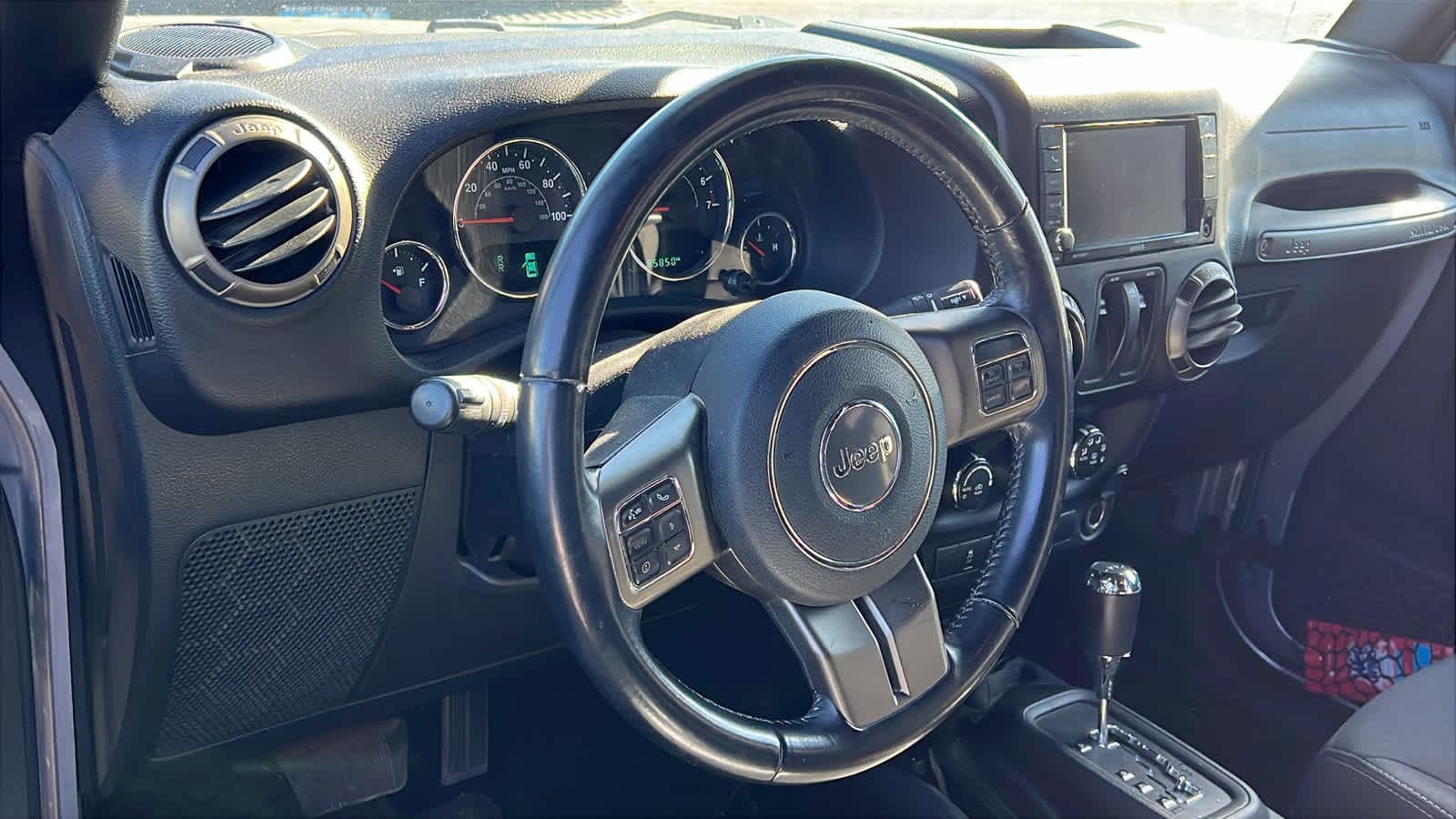 Thumbnail: 2018 Jeep Wrangler - 10