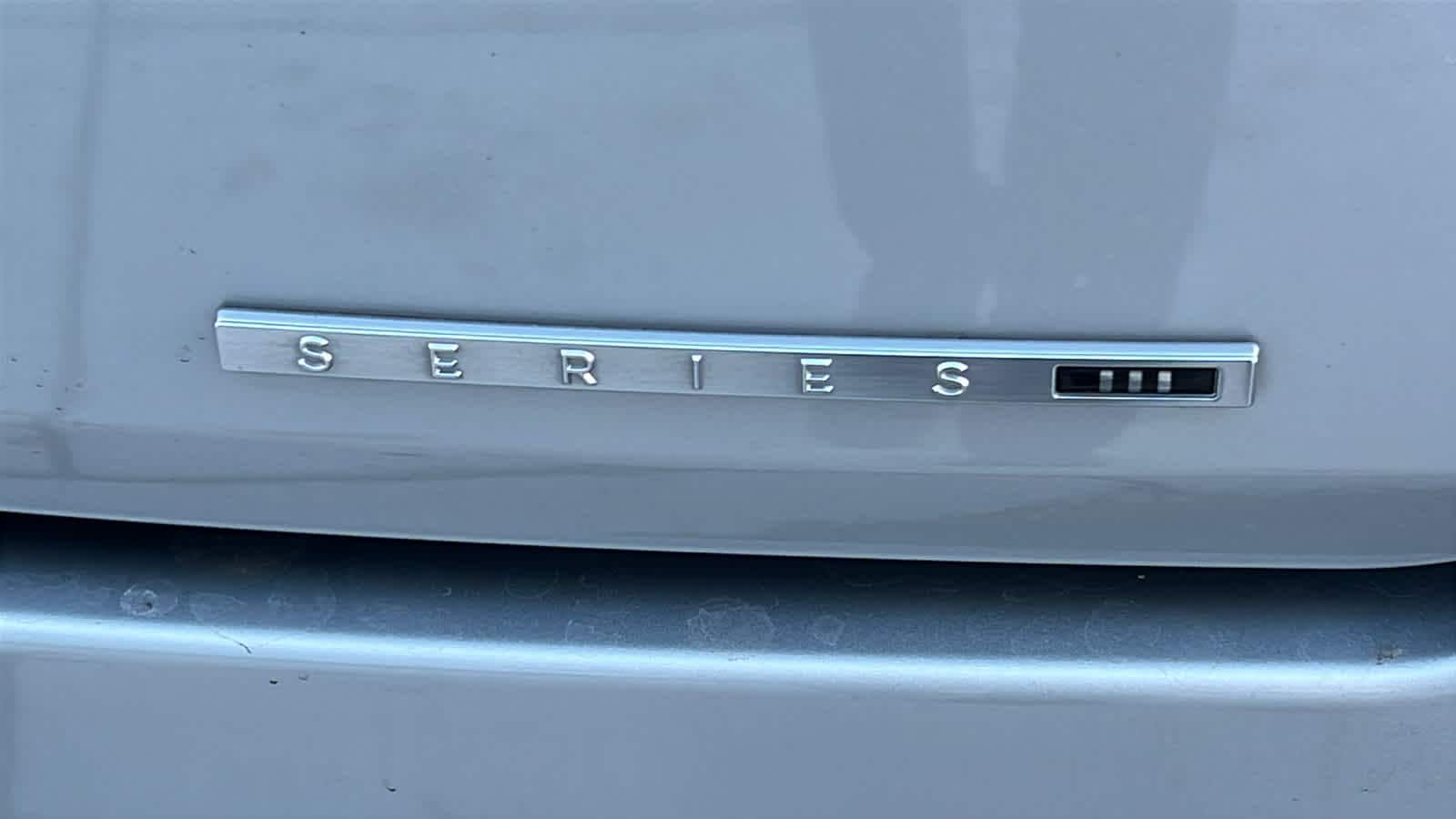 Thumbnail: 2022 Jeep Wagoneer - 10