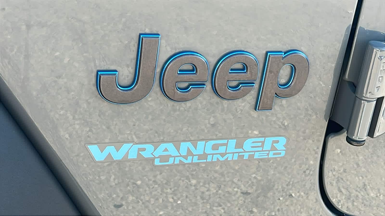 Thumbnail: 2022 Jeep Wrangler - 28