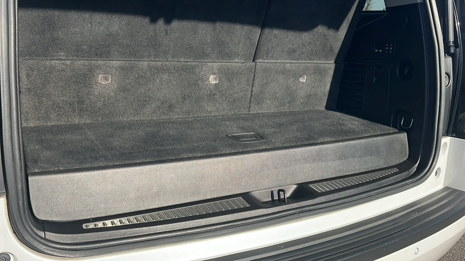 Thumbnail: 2020 Cadillac Escalade - 27