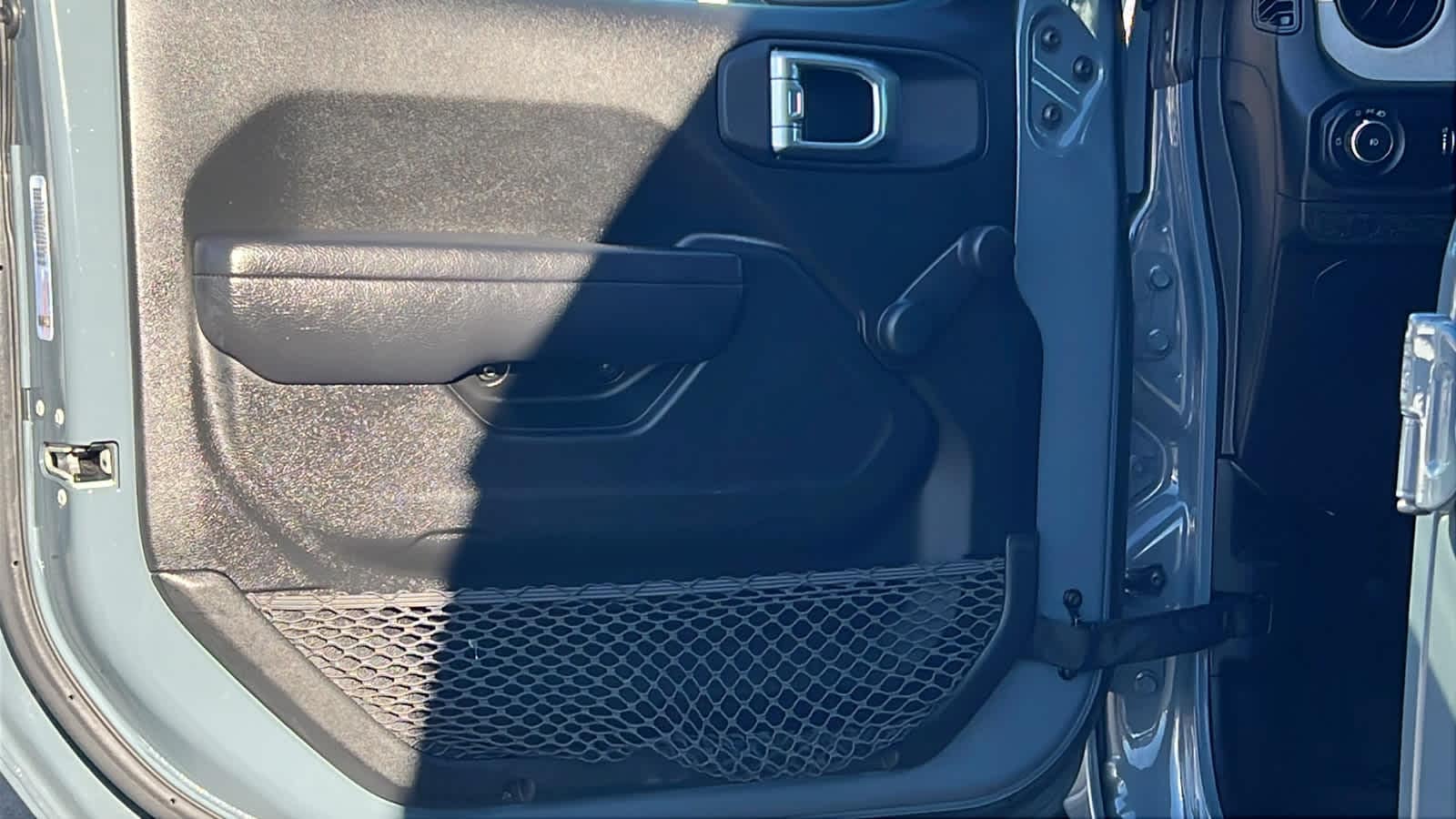 Thumbnail: 2024 Jeep Wrangler - 23