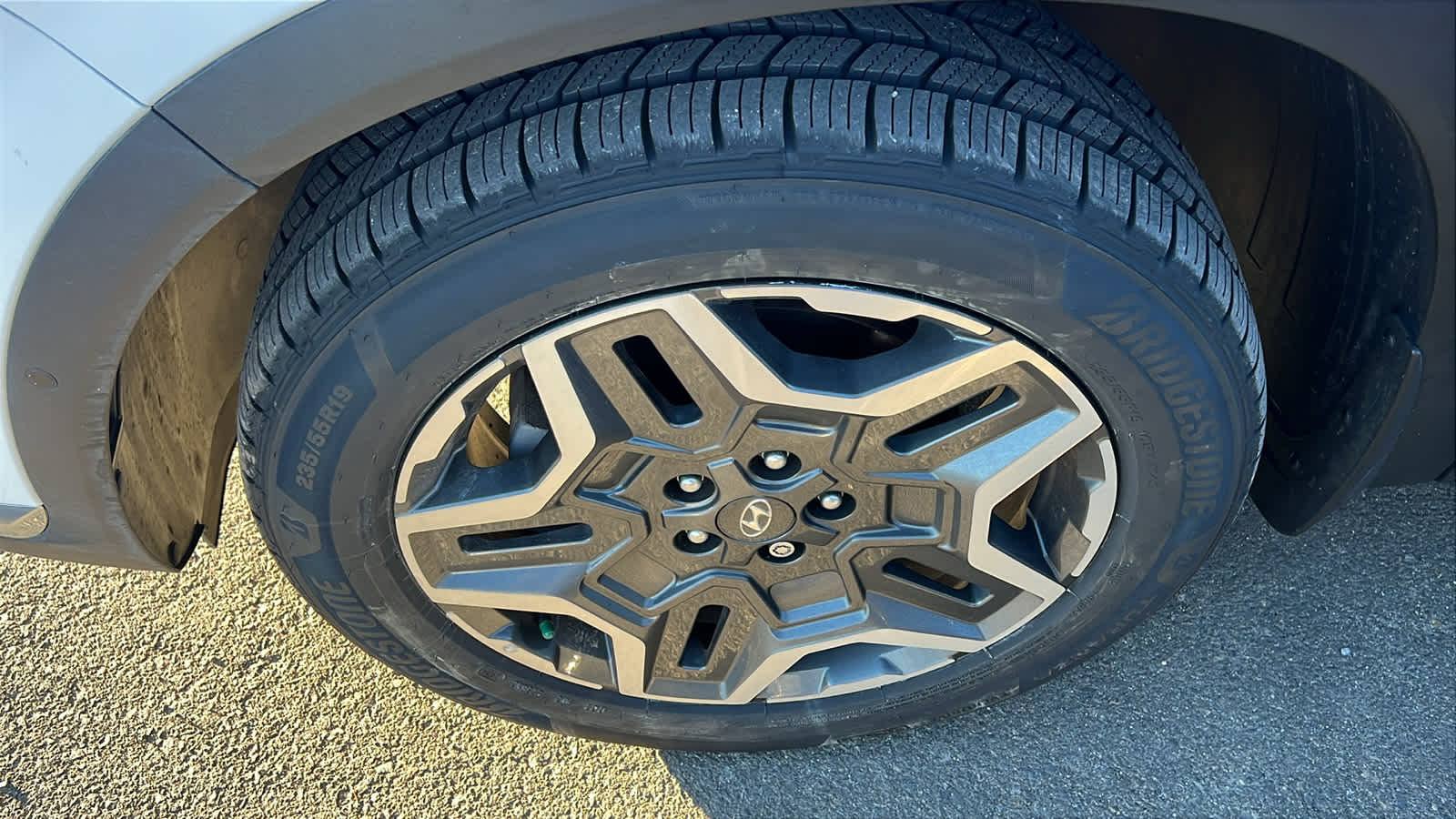 Thumbnail: 2023 Hyundai Santa Fe - 4