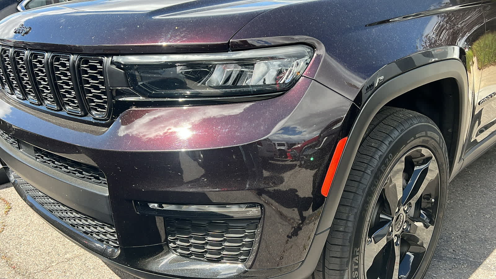 Thumbnail: 2022 Jeep Grand Cherokee L - 6