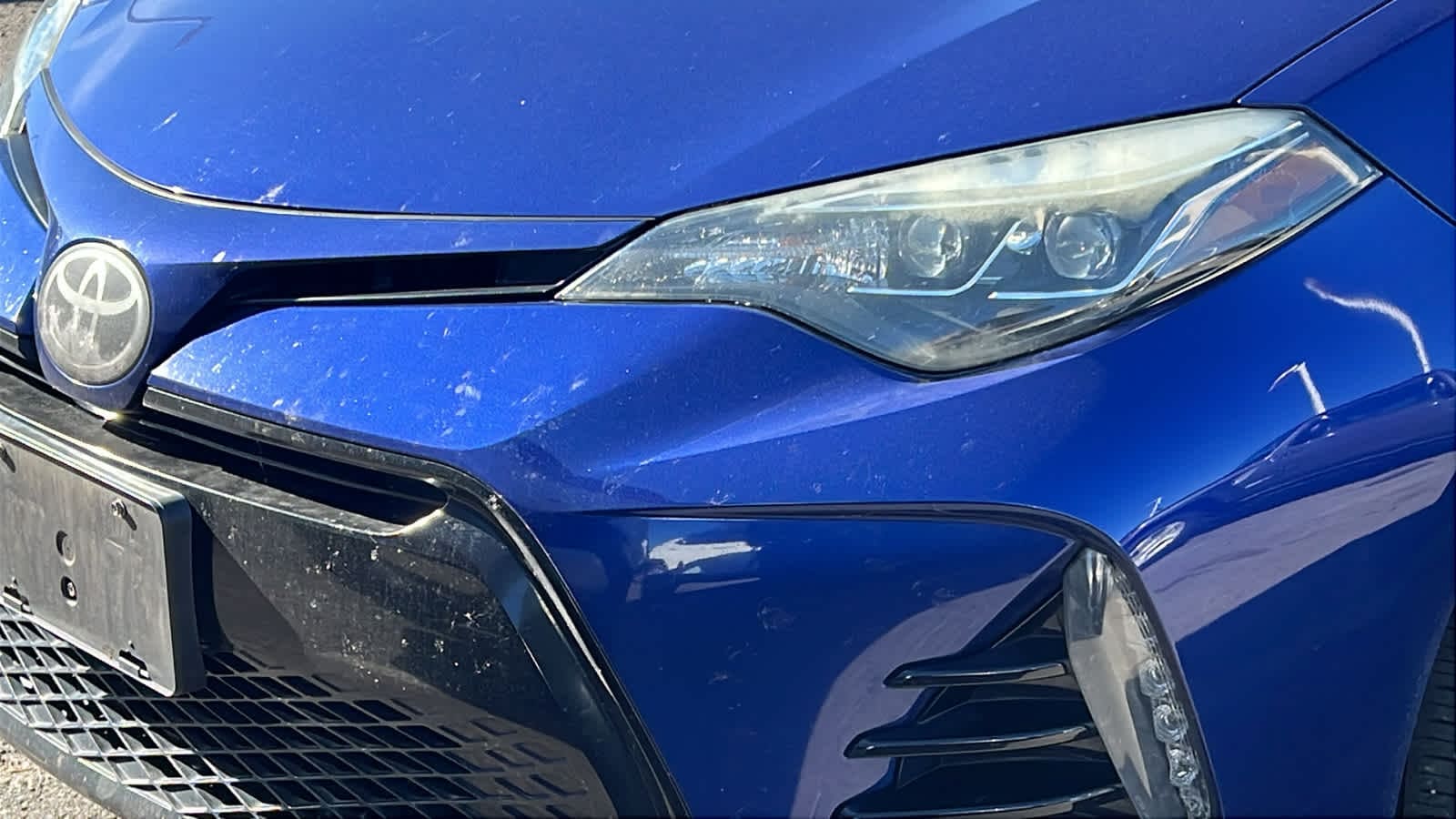 Thumbnail: 2018 Toyota Corolla - 8