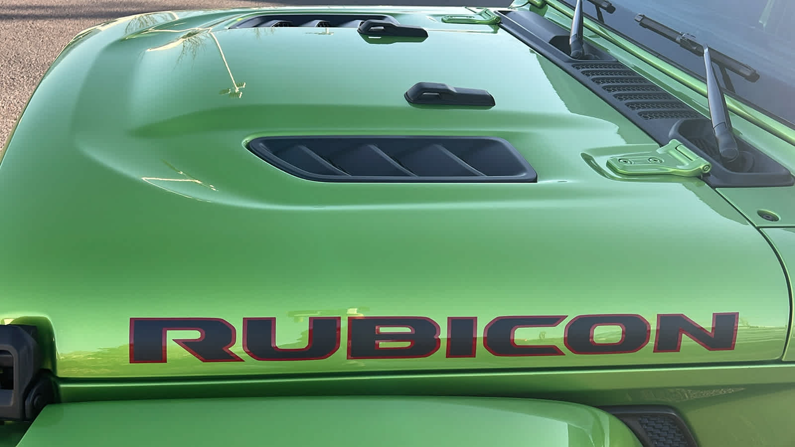 Thumbnail: 2025 Jeep Wrangler - 31